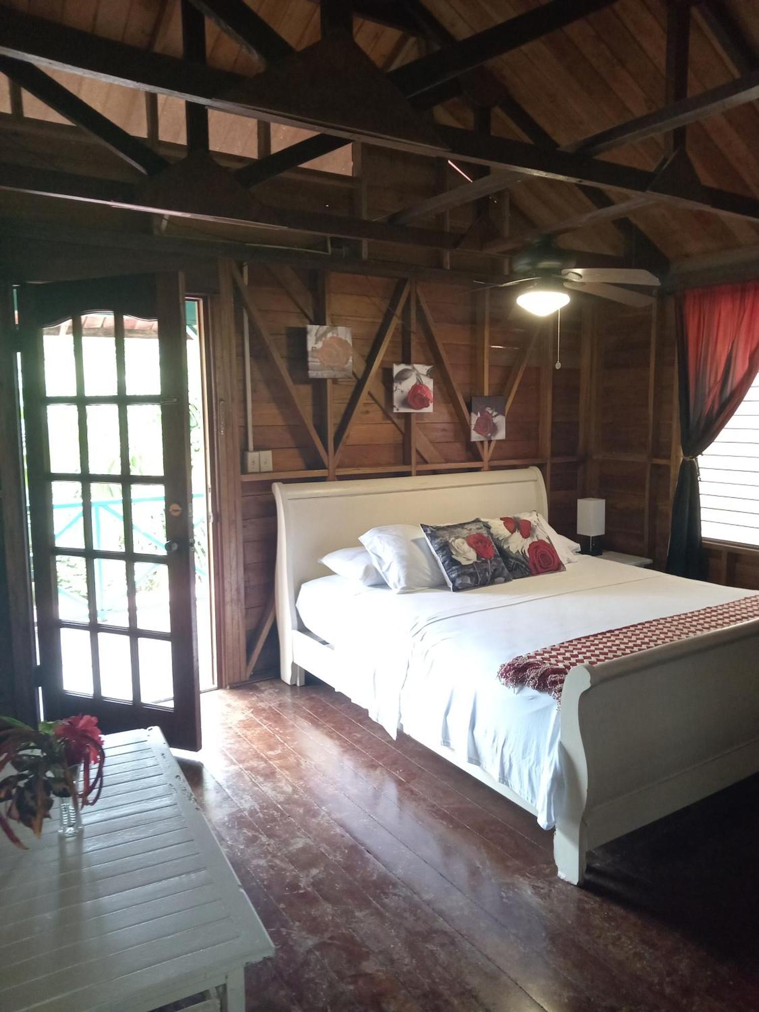 Villa Bahia Del Sol Bocas Town Exterior foto
